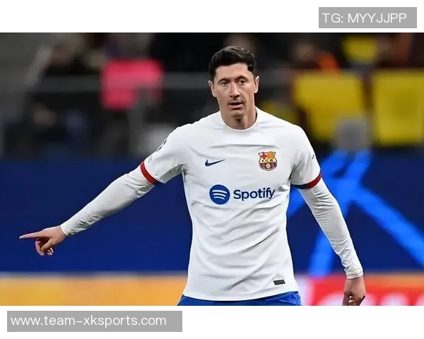 巴萨宣布不续约37岁莱万他拒绝前往阿拉伯联赛寻求新挑战