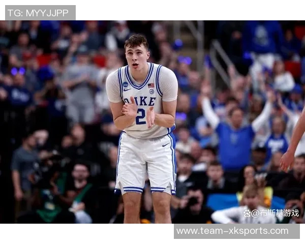 NCAA季前赛明年状元热门达林彼得森上半场狂砍24分全场贡献26分表现抢眼